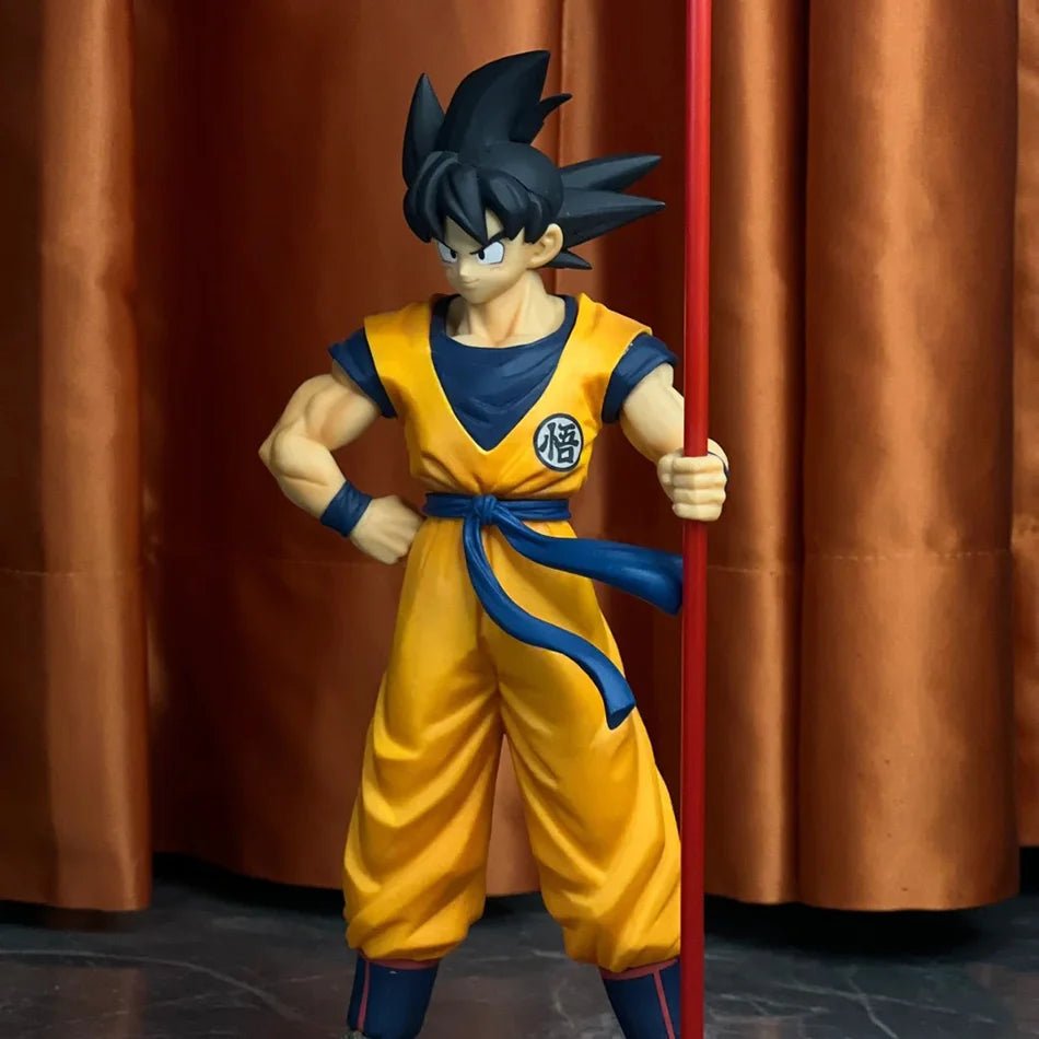 Figurine Son Goku Super Saiyan 18 cm